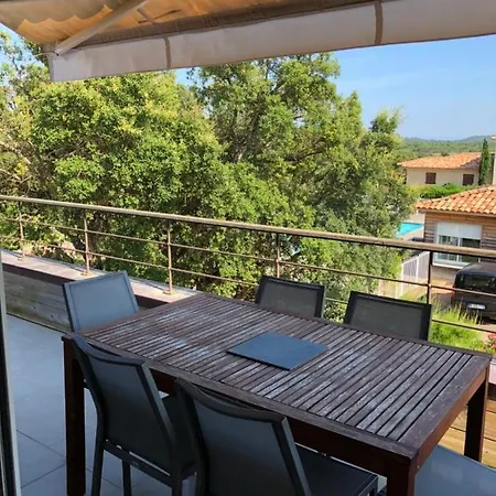 Holiday home Jolie Dans Calme Avec Piscine A 500 Metres A Pied Des Superbes Plages De Pinarello
