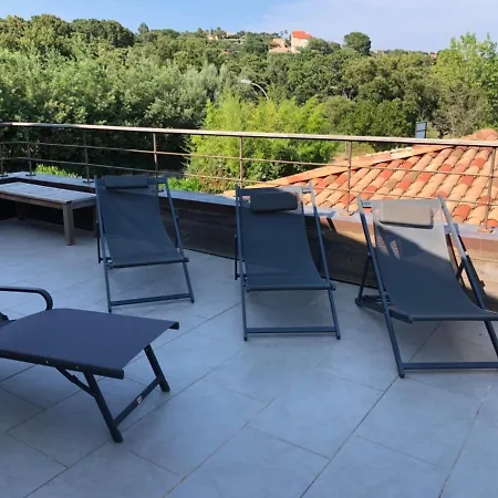 Jolie Dans Calme Avec Piscine A 500 Metres A Pied Des Superbes Plages De Pinarello Holiday home Pinarellu (Corsica)
